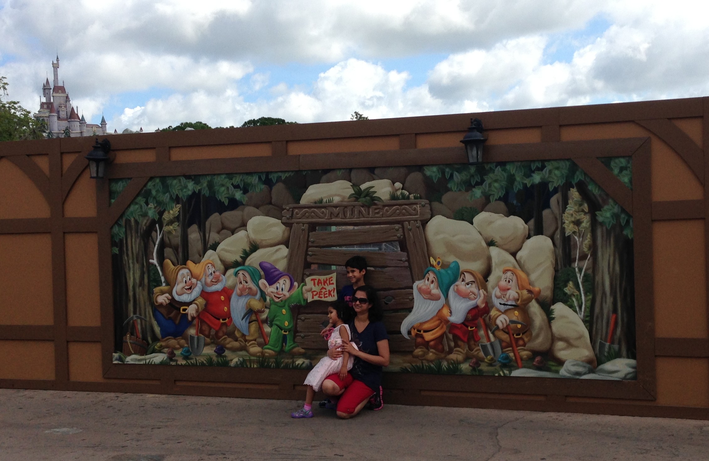 Best Construction Site Wall – Marketing-Wise 2 photo 3